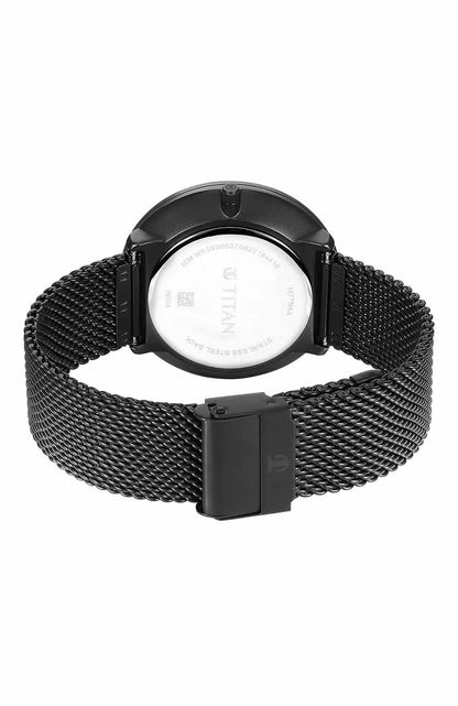 Titan Quartz Analog Watch for Men 1877NM01